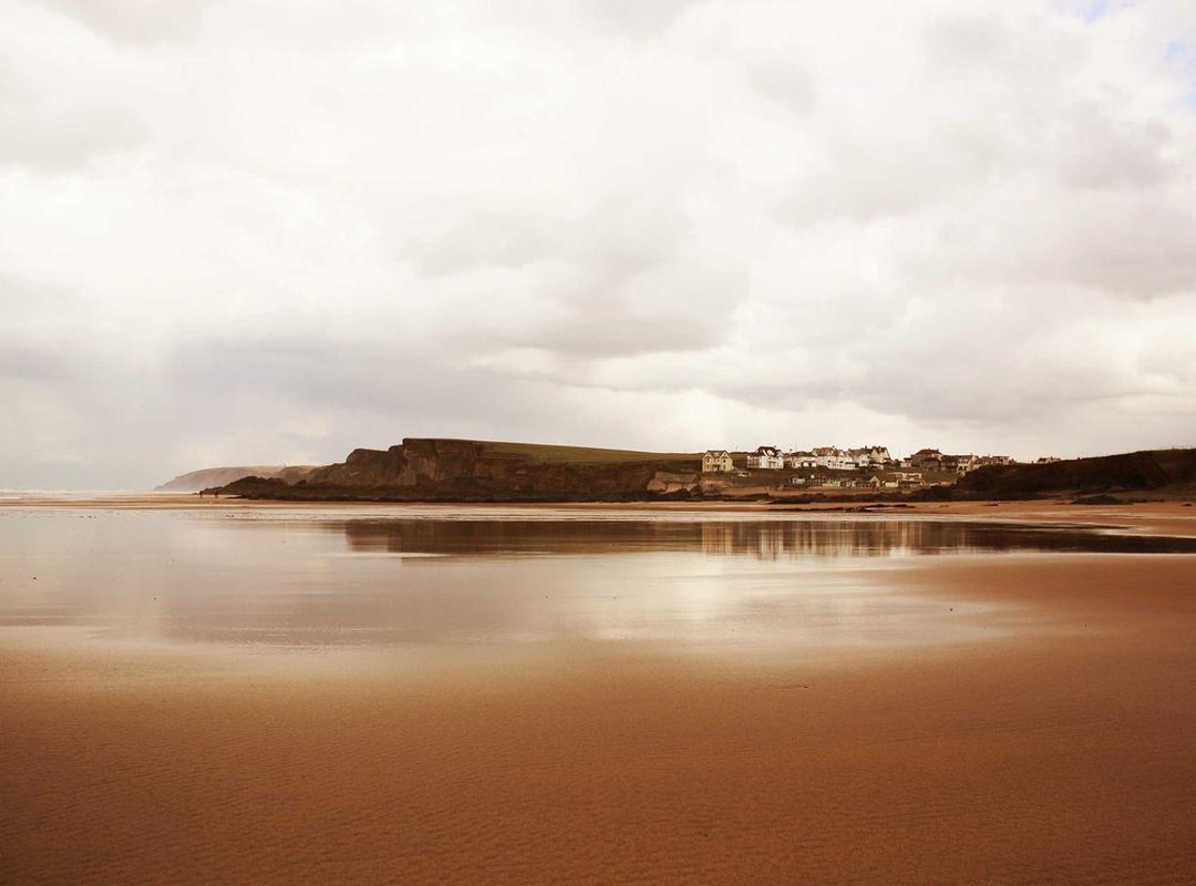 From Negroni to Spritz: Easy Campari Cocktails for Your Dinner Party